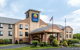 Comfort Inn And Suites Mishawaka 2*